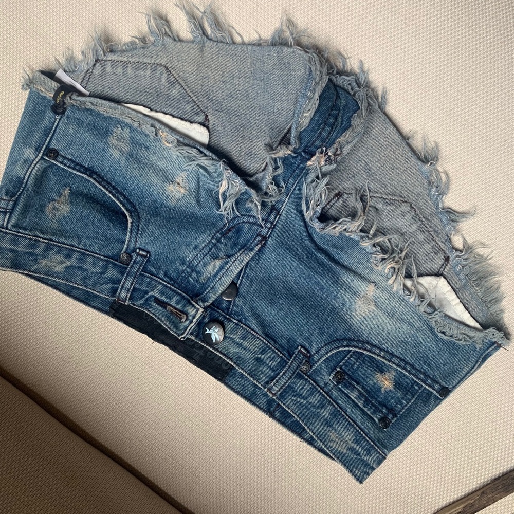 Jean shorts!